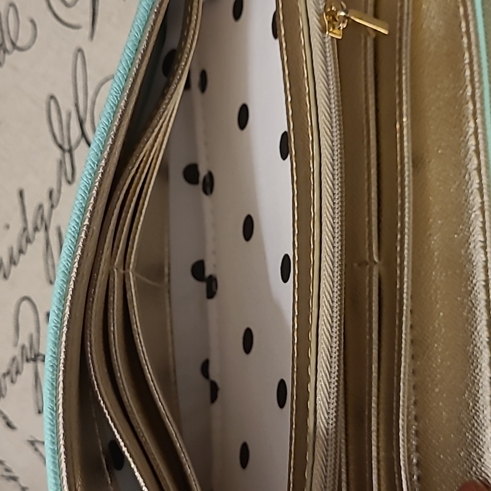 Wallet - Picture 4 of 4